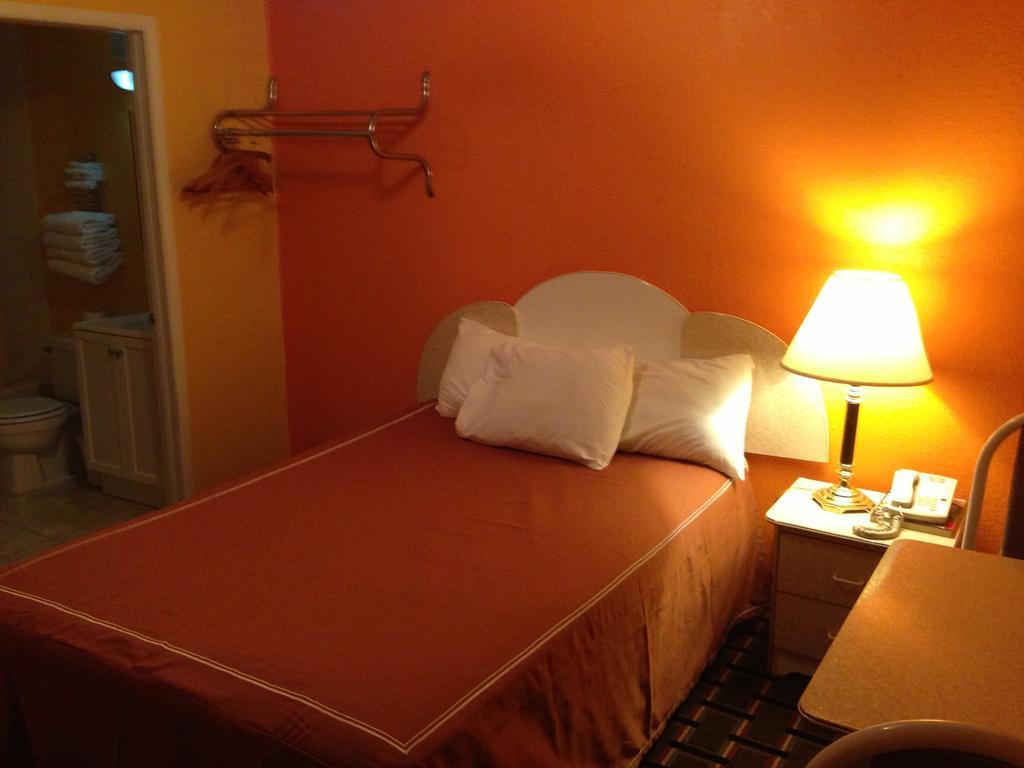 Red Carpet Inn Ниагара-Фолс Экстерьер фото